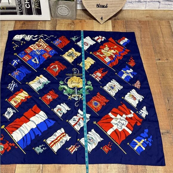 HERMES Hermes Carre 90 Scarf Muffler PAVOIS Ship Flag Pattern 100% Silk blue - Picture 12 of 16